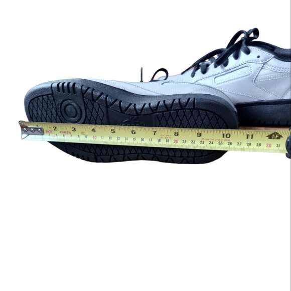 Reebok Silver Running Shoes - Picture 8 of 11